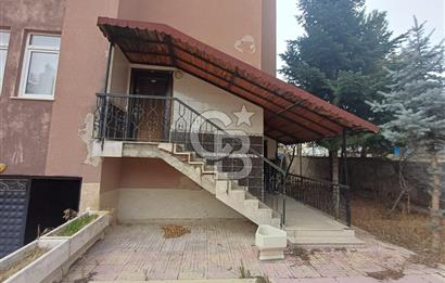 Kırıkkale Merkez'de 500 m2 Kapalı Alanlı 4+2 Müstakil Villa