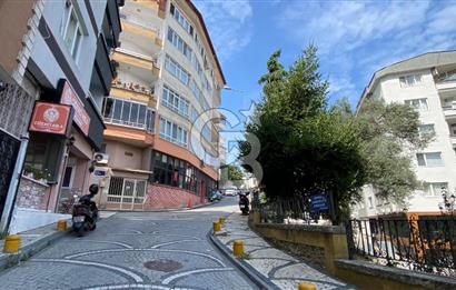 FİDANGÖR CADDESİNDE DENİZ MANZARALI SATILIK DAİRE