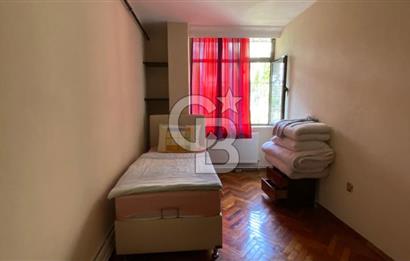FİDANGÖR CADDESİNDE DENİZ MANZARALI SATILIK DAİRE