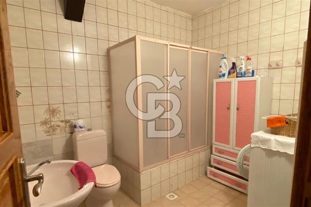 FİDANGÖR CADDESİNDE DENİZ MANZARALI SATILIK DAİRE