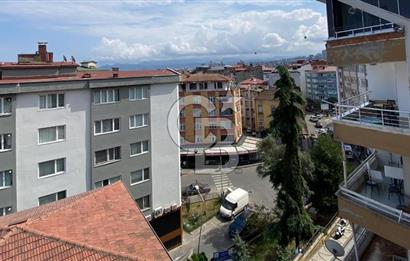 FİDANGÖR CADDESİNDE DENİZ MANZARALI SATILIK DAİRE