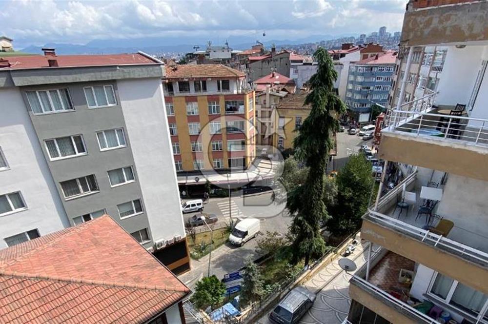 FİDANGÖR CADDESİNDE DENİZ MANZARALI SATILIK DAİRE