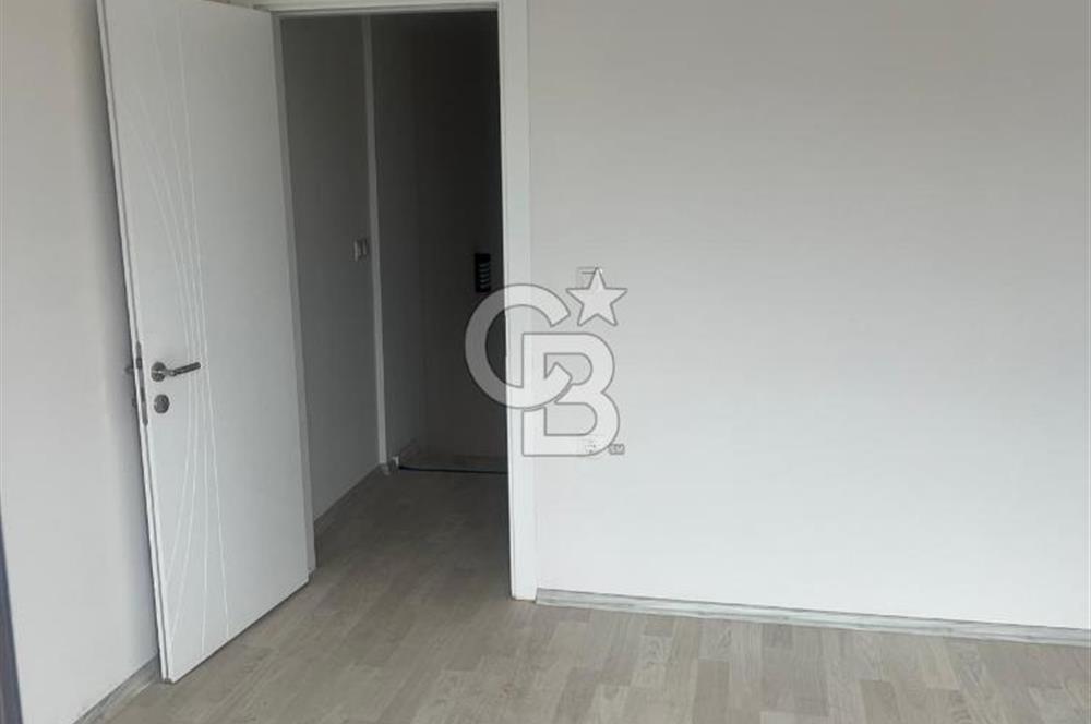 izmir Eskifoça Kazımdirik'de Yılın son fırsatı Köşe Dubleks Villa