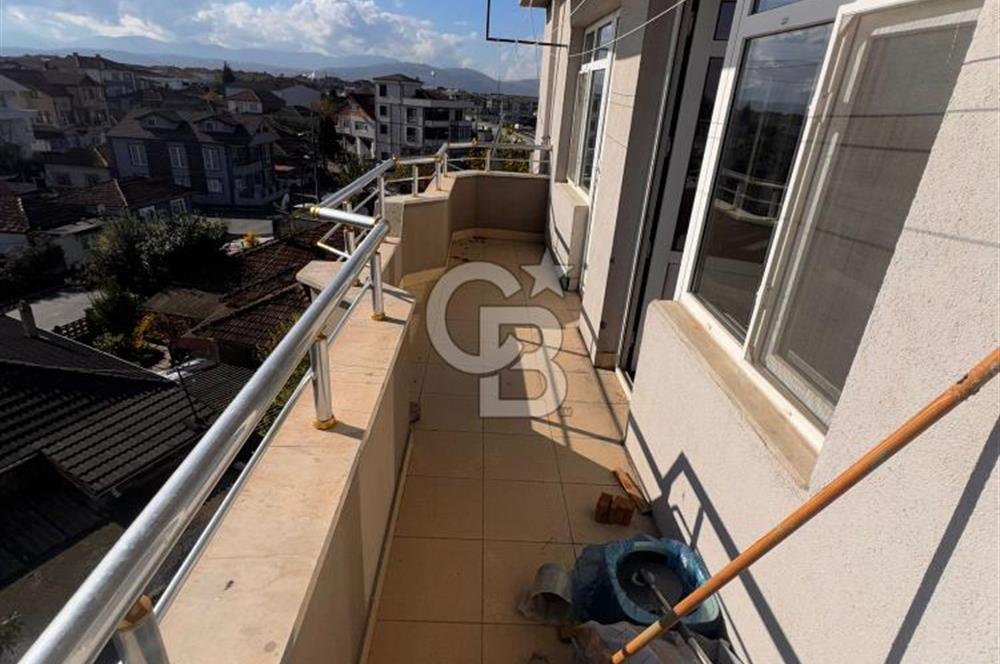 Kuzey Terminali Yol Üstü 145m2 4+1 Daire