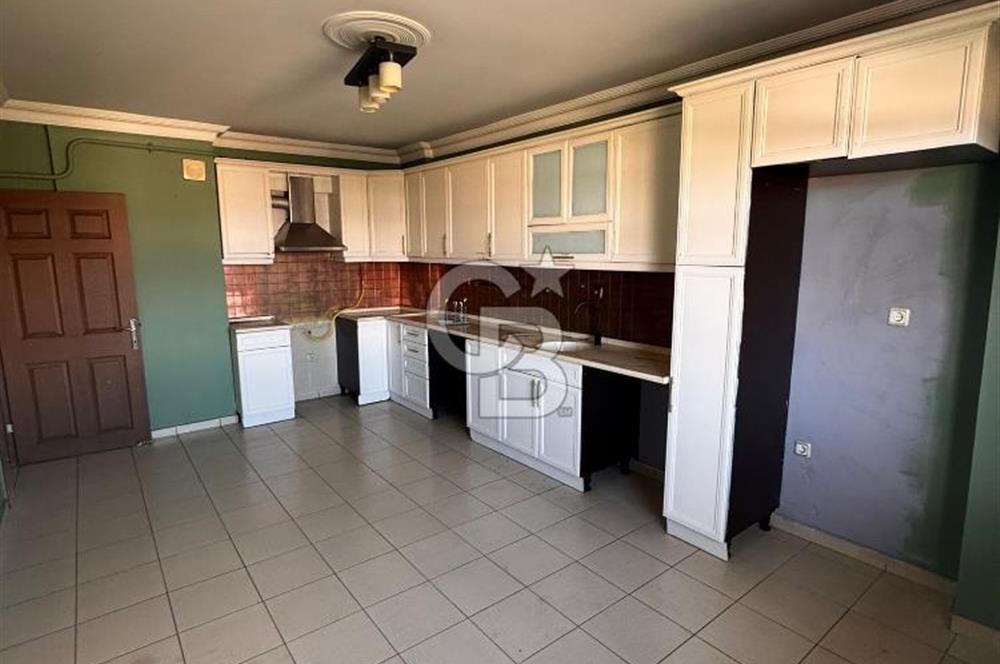 Kuzey Terminali Yol Üstü 145m2 4+1 Daire