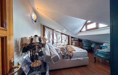 Önü Kapanmaz Deniz Manzaralı Köşe Parsel Satılık Müstakil Villa