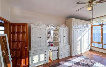 Önü Kapanmaz Deniz Manzaralı Köşe Parsel Satılık Müstakil Villa