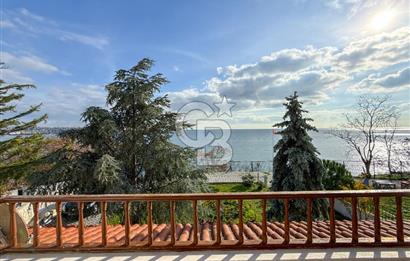 Önü Kapanmaz Deniz Manzaralı Köşe Parsel Satılık Müstakil Villa