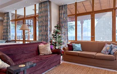 Önü Kapanmaz Deniz Manzaralı Köşe Parsel Satılık Müstakil Villa