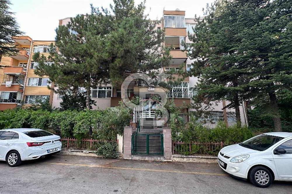 Çankaya Çiğdem Mah. Ortadoğu Konutları'nda 3+1 Kiralık Daire