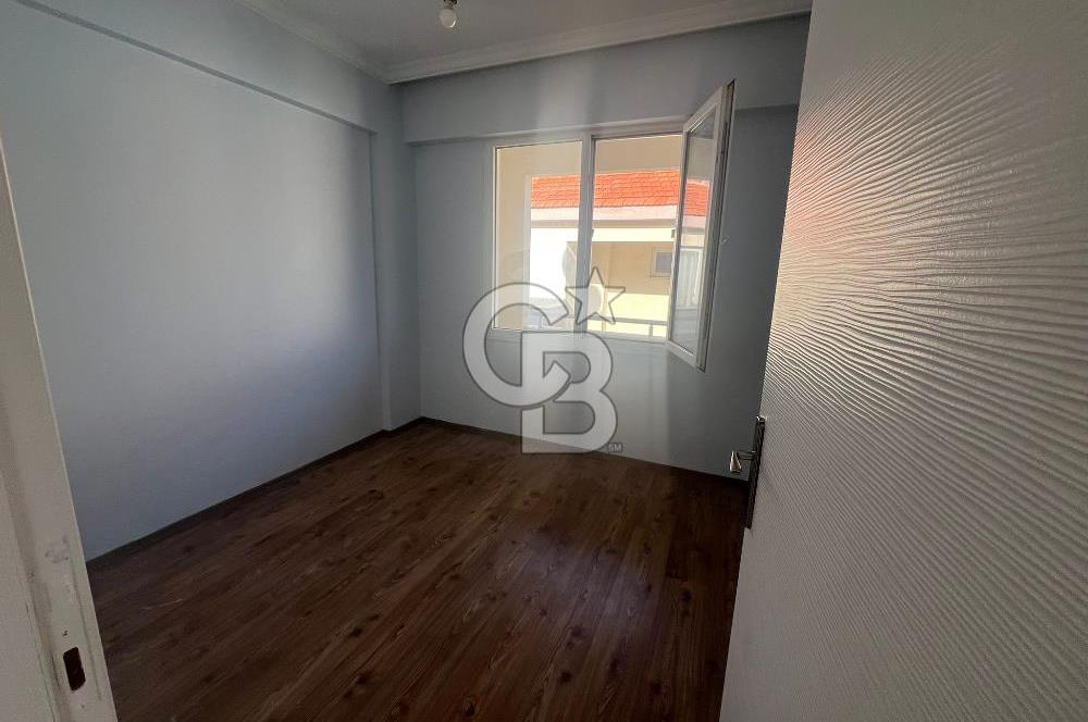 Yenifoça Mustafa Kemal Atatürk Mah. Kiralık 2+1 Daire