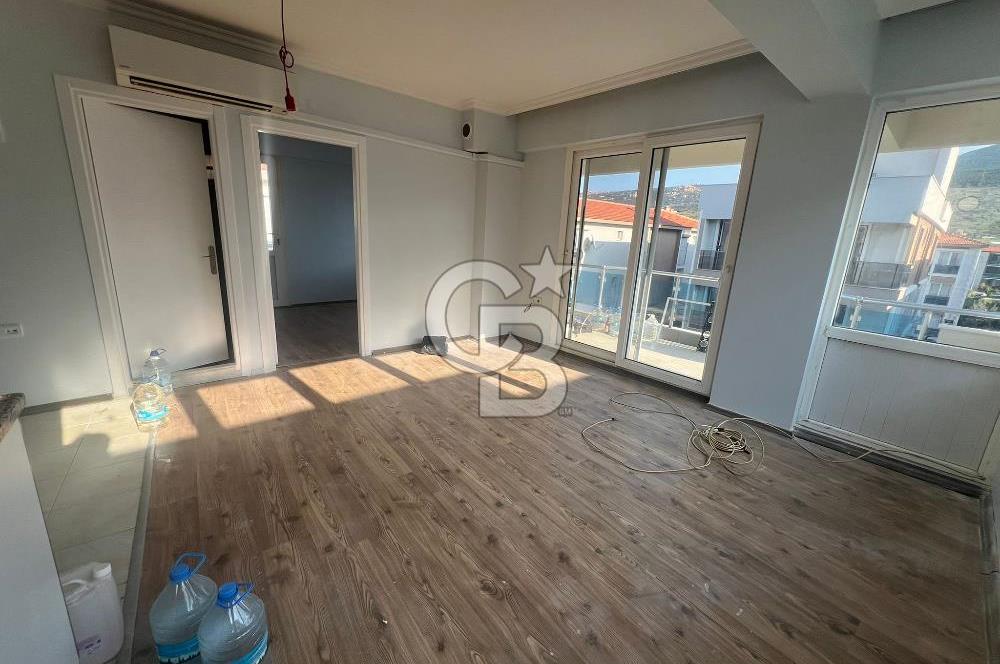 Yenifoça Mustafa Kemal Atatürk Mah. Kiralık 2+1 Daire