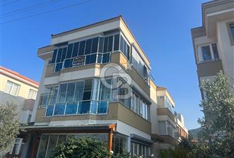 Yenifoça Mustafa Kemal Atatürk Mah. Kiralık 2+1 Daire - 1 - 323644