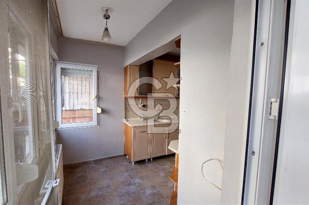 İZMİR KARŞIYAKA GİRNE BULV.'NA 100m MESAFEDE 2+1 kiralık CB- PH
