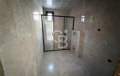 Menemen Göktepe'de 6+1 Özel Havuzlu Villa Güvenlikli Site Ramsa Adım Göktepe