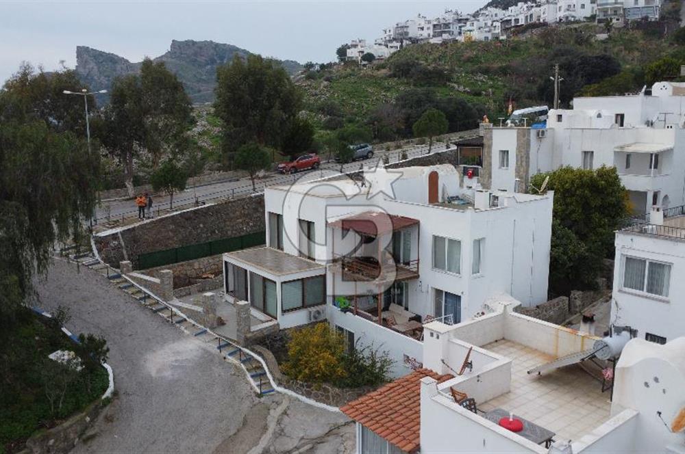 Bodrum Gündoğan Yalıkent Sitesinde 3+1 villa 