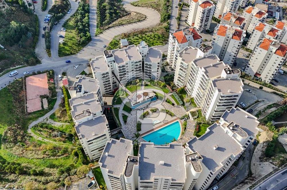 Narlıdere Mavisu Evleri Deniz Manzaralı Satılık 3+1 Daire