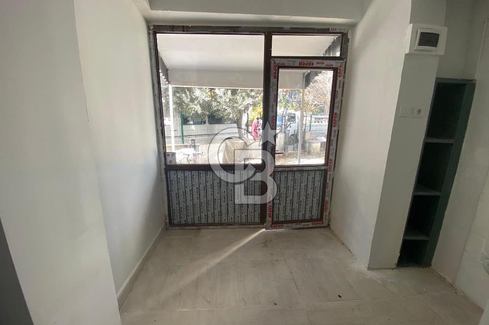 AKÇAY İKİZÇAY DA MİNİBÜS YOLU ÜZERİNDE SATILIK DÜKKAN