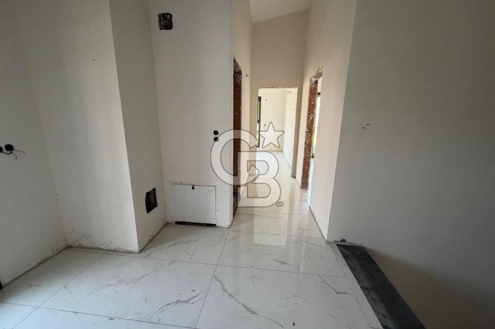 Menemen Göktepe'de 6+1 Özel Havuzlu Villa Güvenlikli Site Ramsa Adım Göktepe