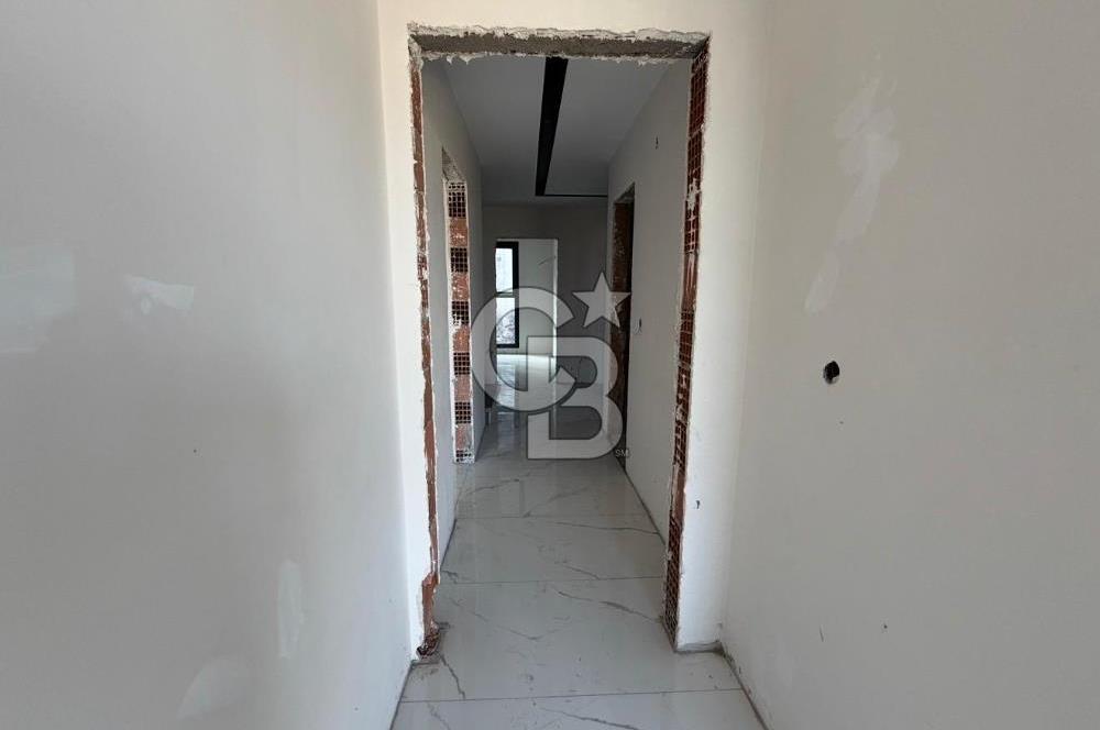 Menemen Göktepe'de 6+1 Özel Havuzlu Villa Güvenlikli Site Ramsa Adım Göktepe