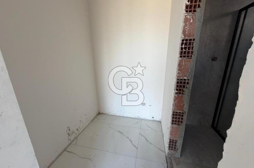 Menemen Göktepe'de 6+1 Özel Havuzlu Villa Güvenlikli Site Ramsa Adım Göktepe