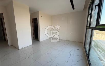 Menemen Göktepe'de 6+1 Özel Havuzlu Villa Güvenlikli Site Ramsa Adım Göktepe