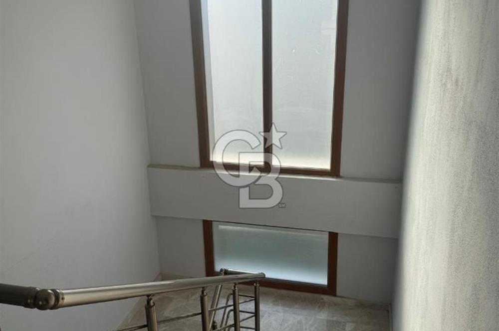 Foça Bağarası Hacıveli Mahallesinde Kiralık 2+1 Daire