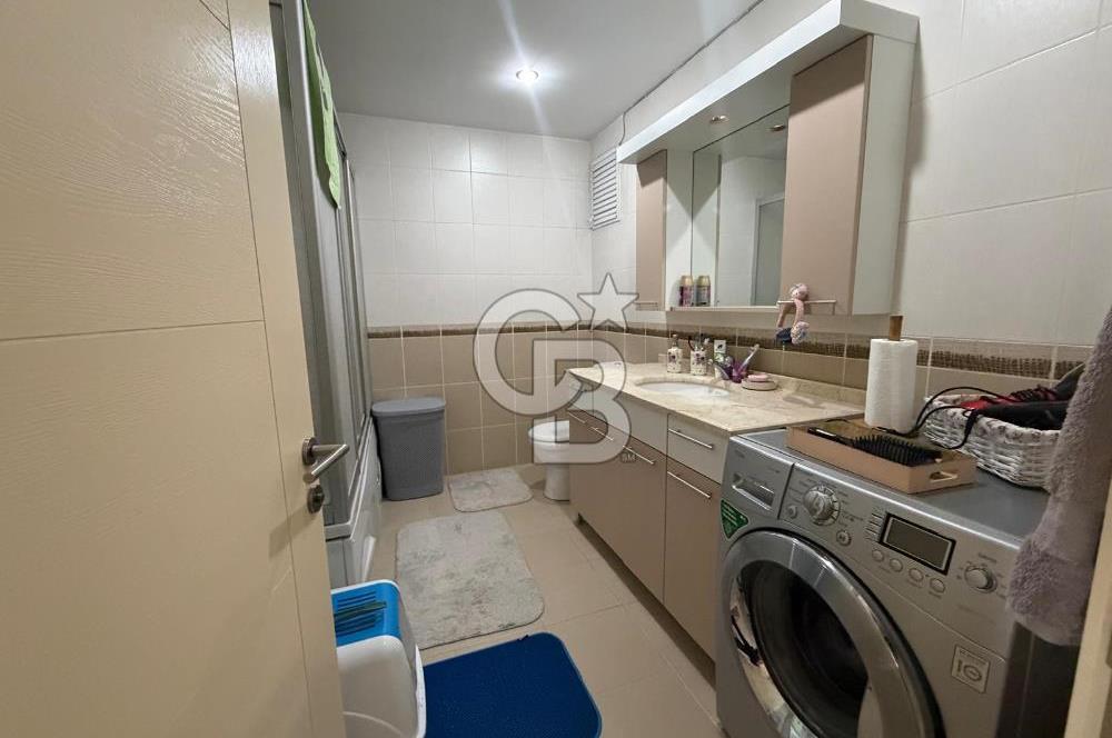 ÜMRANİYE'DE SİTE İÇİ GÜVENLİKLİ, YÜKSEK KAT 3+1 DAİRE