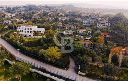 KEKLİKTEPEDE FULL DENİZ MANZARALI LÜKS MALİKANE