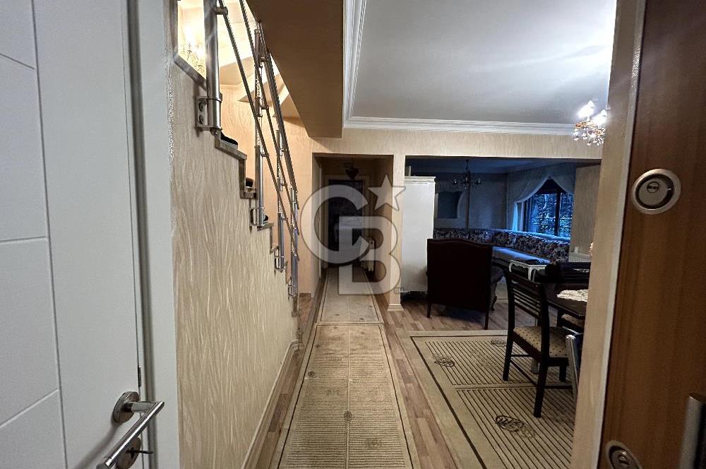 BURSA DEMİRCİ'DE ÖZEL TASARIM 6+2 VİLLA