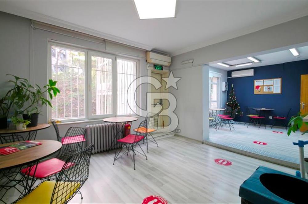 BARBAROS BULVARI CONRAD KARŞISI(RUHSATA UYGUN) 350m2 TAM KAT