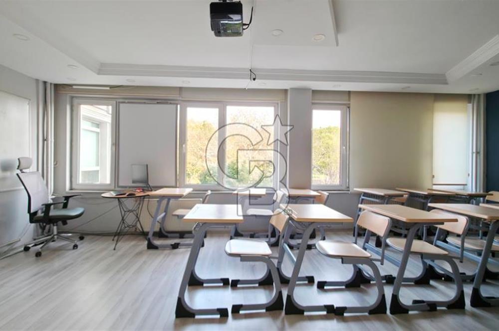 BARBAROS BULVARI CONRAD KARŞISI(RUHSATA UYGUN) 350m2 TAM KAT