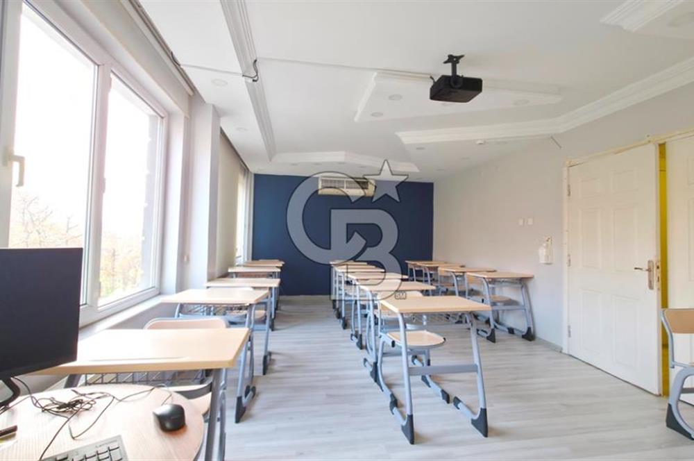 BARBAROS BULVARI CONRAD KARŞISI(RUHSATA UYGUN) 350m2 TAM KAT