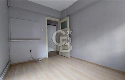 İZMİR KARŞIYAKA GİRNE BULV.'NA 100m MESAFEDE 2+1 kiralık CB- PH