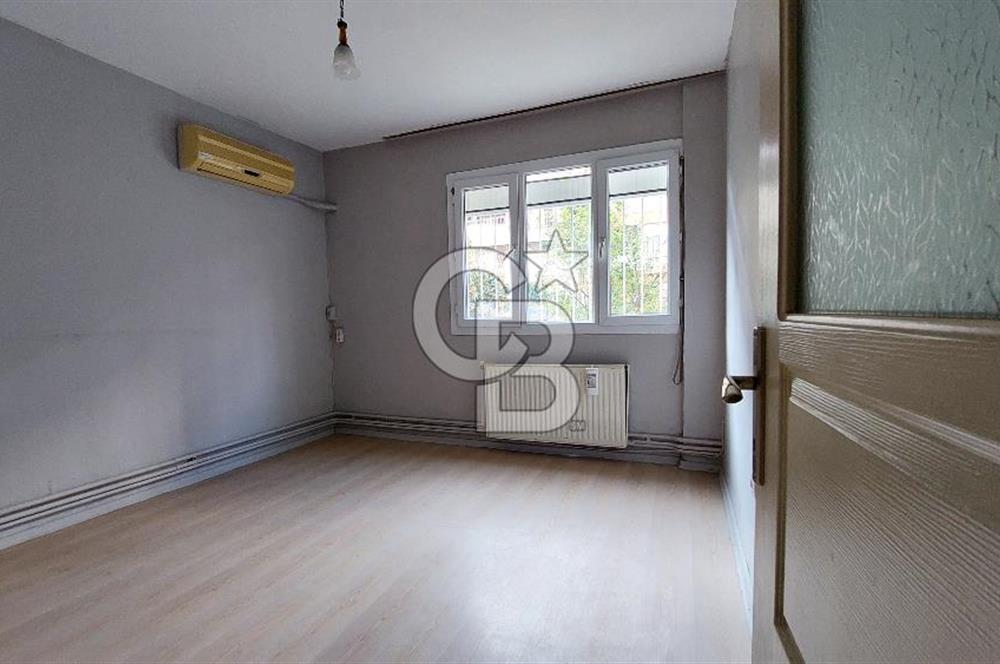 İZMİR KARŞIYAKA GİRNE BULV.'NA 100m MESAFEDE 2+1 kiralık CB- PH