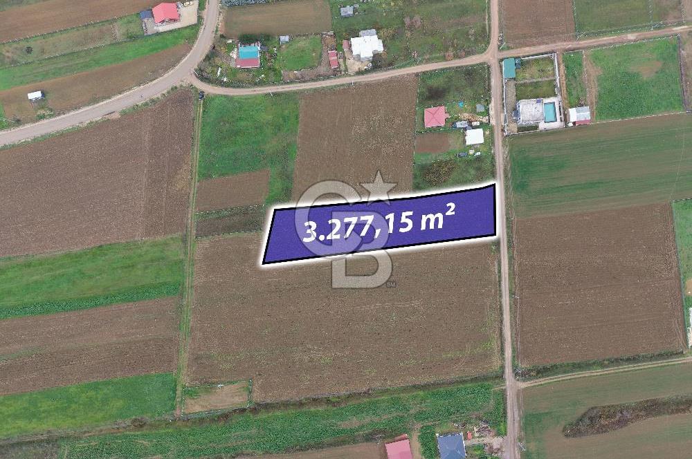 CB ENVOY Körfez-Cuma Köyü'nde 3277 m2 Satılık Arsa