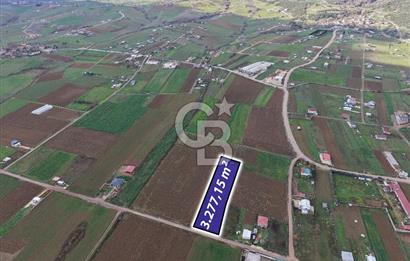 CB ENVOY Körfez-Cuma Köyü'nde 3277 m2 Satılık Arsa