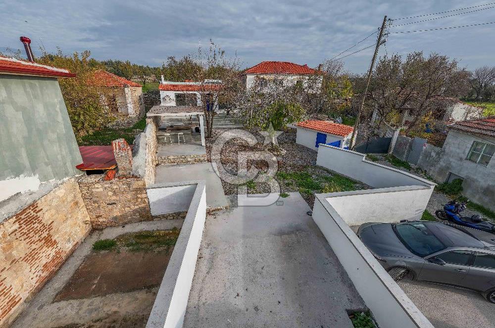 Ayvalık Mutlu Mahallesi 434 m² Arsada Yeni Tek Kat Müstakil Ev