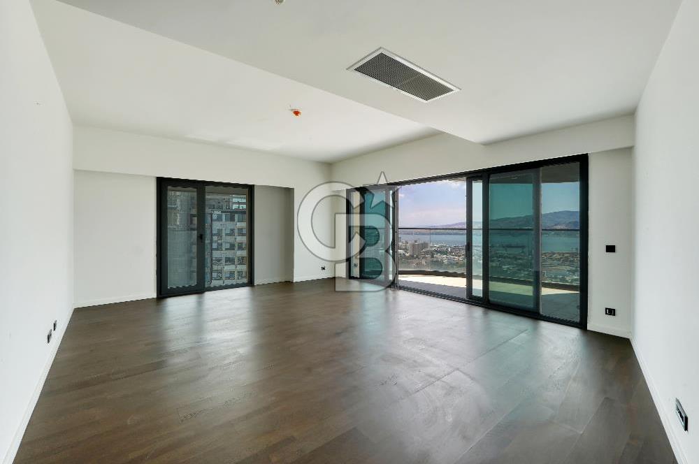 Folkart Vega Deniz Manzaralı 4+1 Satılık Daire