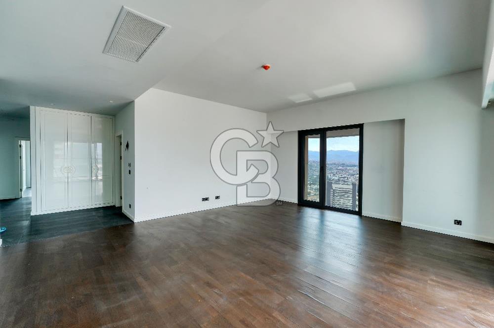 Folkart Vega Deniz Manzaralı 4+1 Satılık Daire