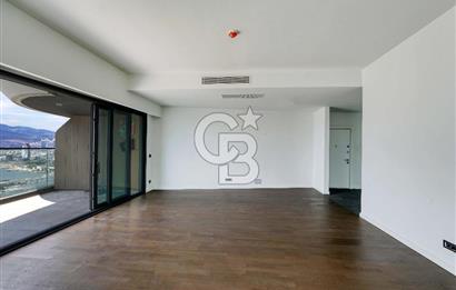 Folkart Vega Deniz Manzaralı 4+1 Satılık Daire