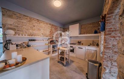 Ayvalık Mutlu Mahallesi 434 m² Arsada Yeni Tek Kat Müstakil Ev