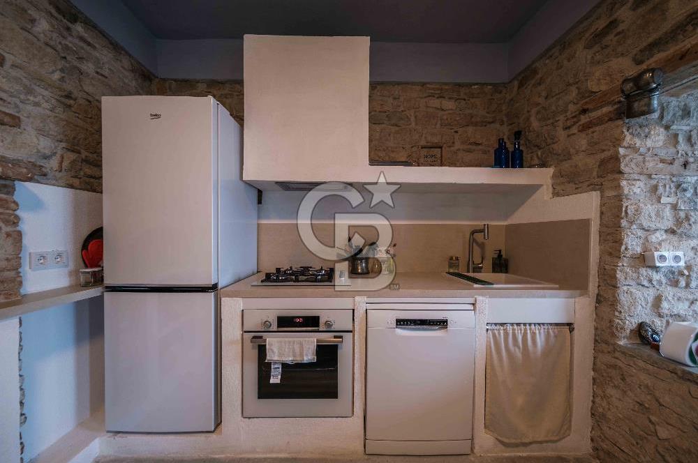 Ayvalık Mutlu Mahallesi 434 m² Arsada Yeni Tek Kat Müstakil Ev