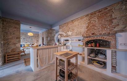 Ayvalık Mutlu Mahallesi 434 m² Arsada Yeni Tek Kat Müstakil Ev