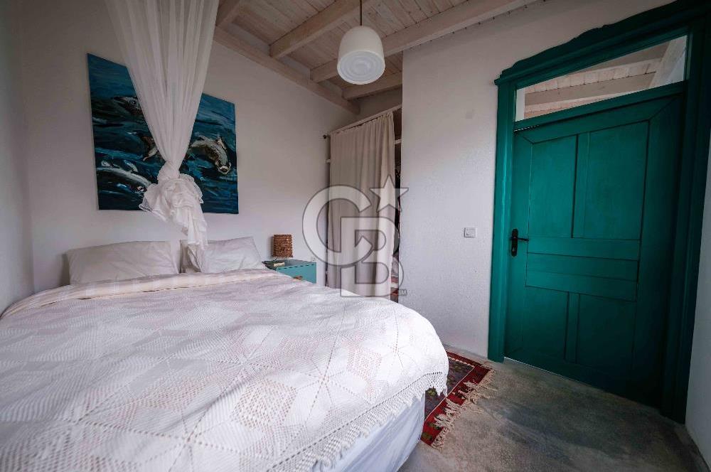 Ayvalık Mutlu Mahallesi 434 m² Arsada Yeni Tek Kat Müstakil Ev