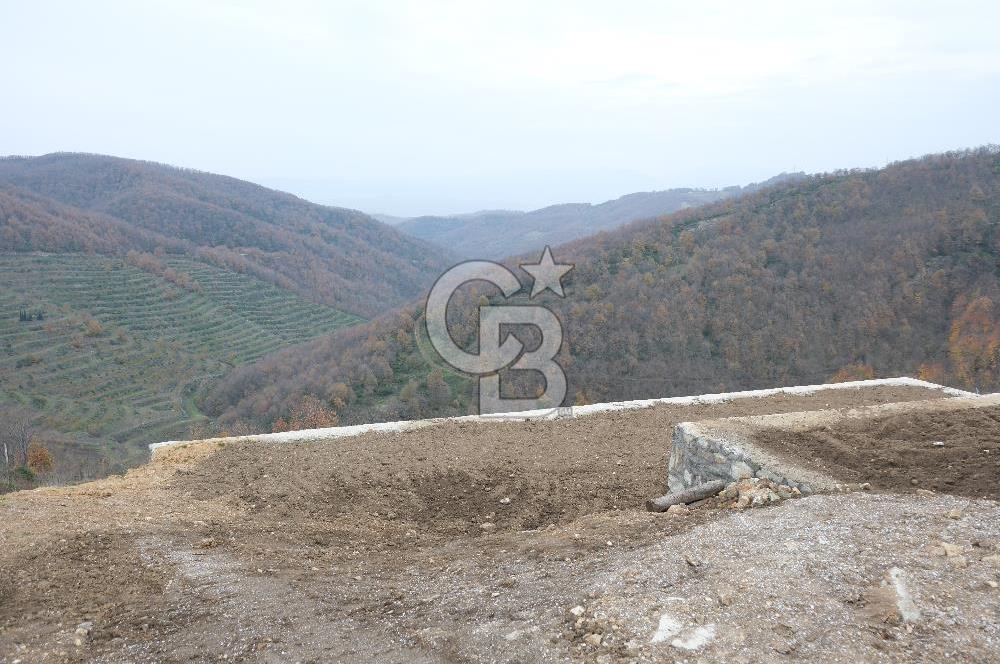 YALOVA SERMAYECİK 4404 M2 ARAZİ İÇİNDE MANZARALI BAĞ EVİ