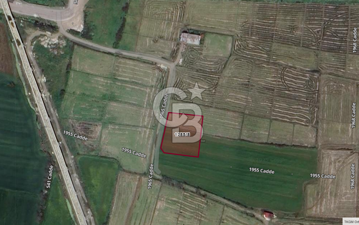 KÖŞE BAŞI, SATILIK TİCARİ İMARLI ARSA