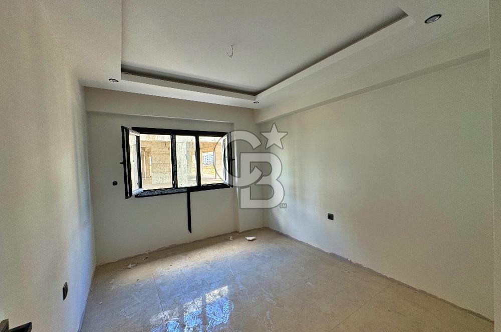 TORBALI MURATBEY'DE HAVUZLU SİTEDE SATILIK 3+1 DAİRE