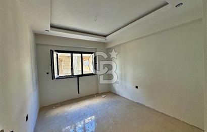 TORBALI MURATBEY'DE HAVUZLU SİTEDE SATILIK 3+1 DAİRE