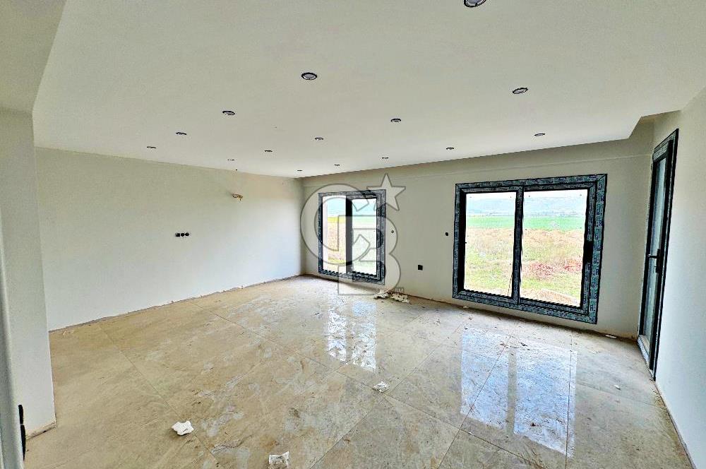 TORBALI MURATBEY'DE HAVUZLU SİTEDE SATILIK 3+1 DAİRE